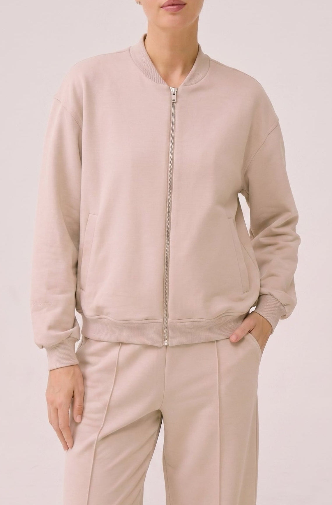 Solum Bomber jacket without collar in Creamy
