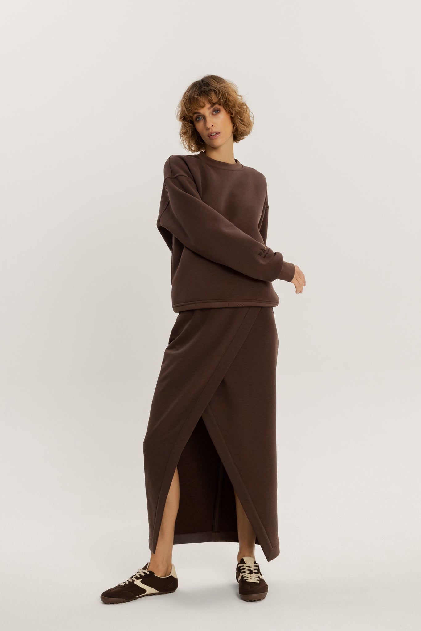 Stella Sweatshirt in Chocolate