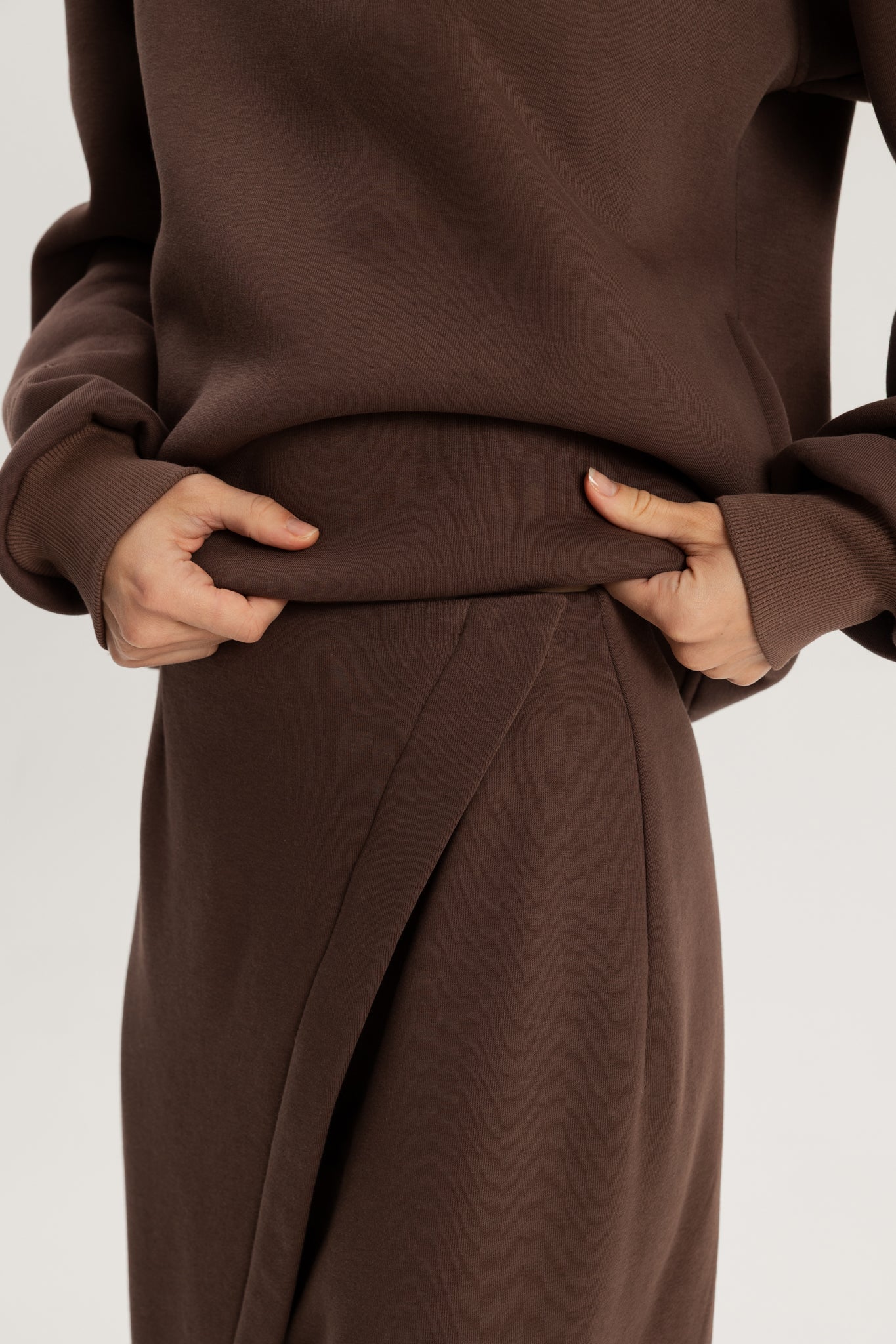 Skirt Unda in Chocolate