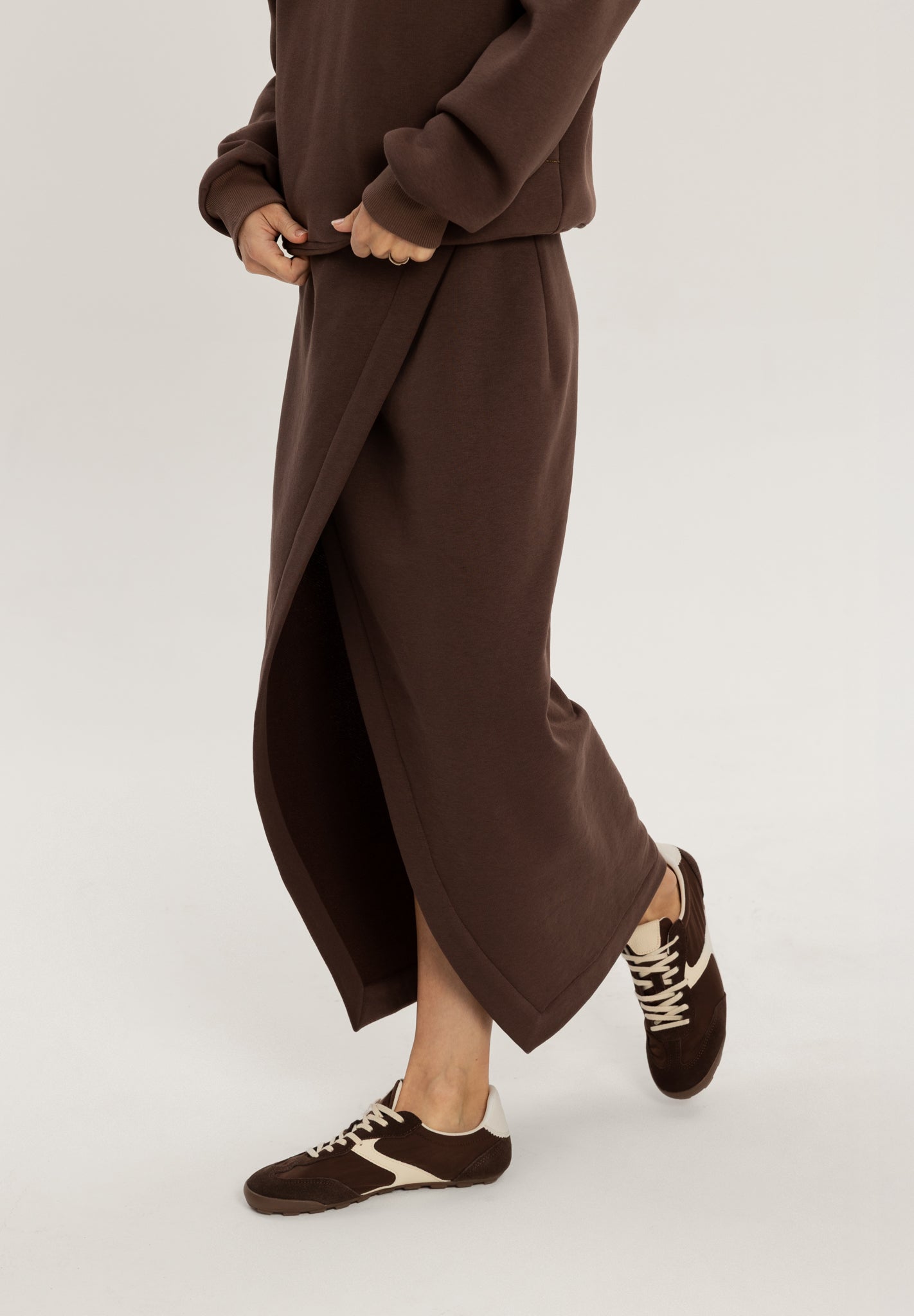 Skirt Unda in Chocolate
