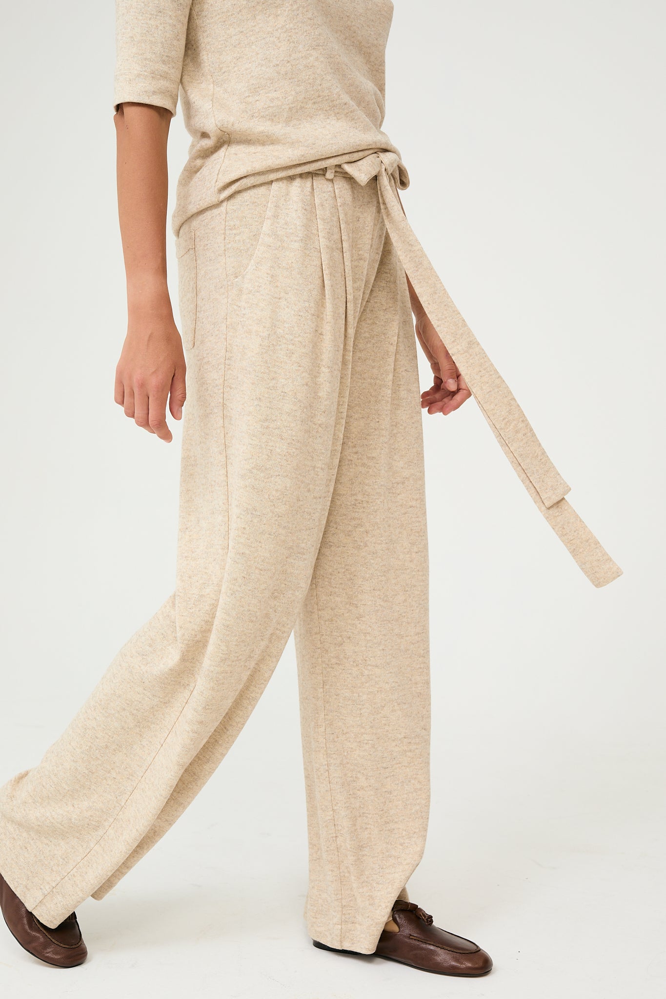 Spero Lounge Pants in Sand