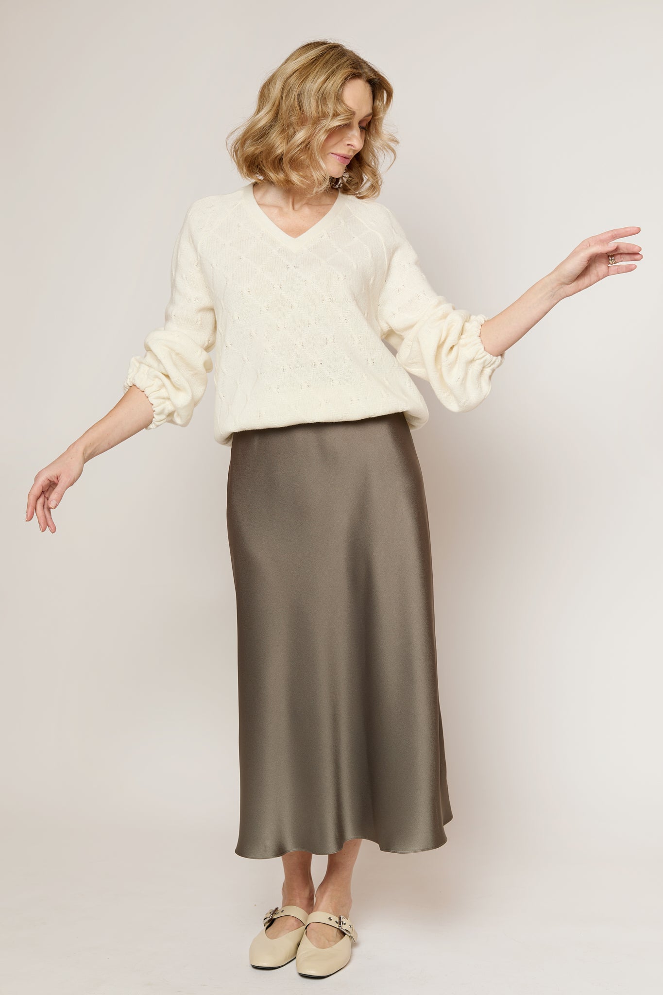 Skirt Silva in Moss green