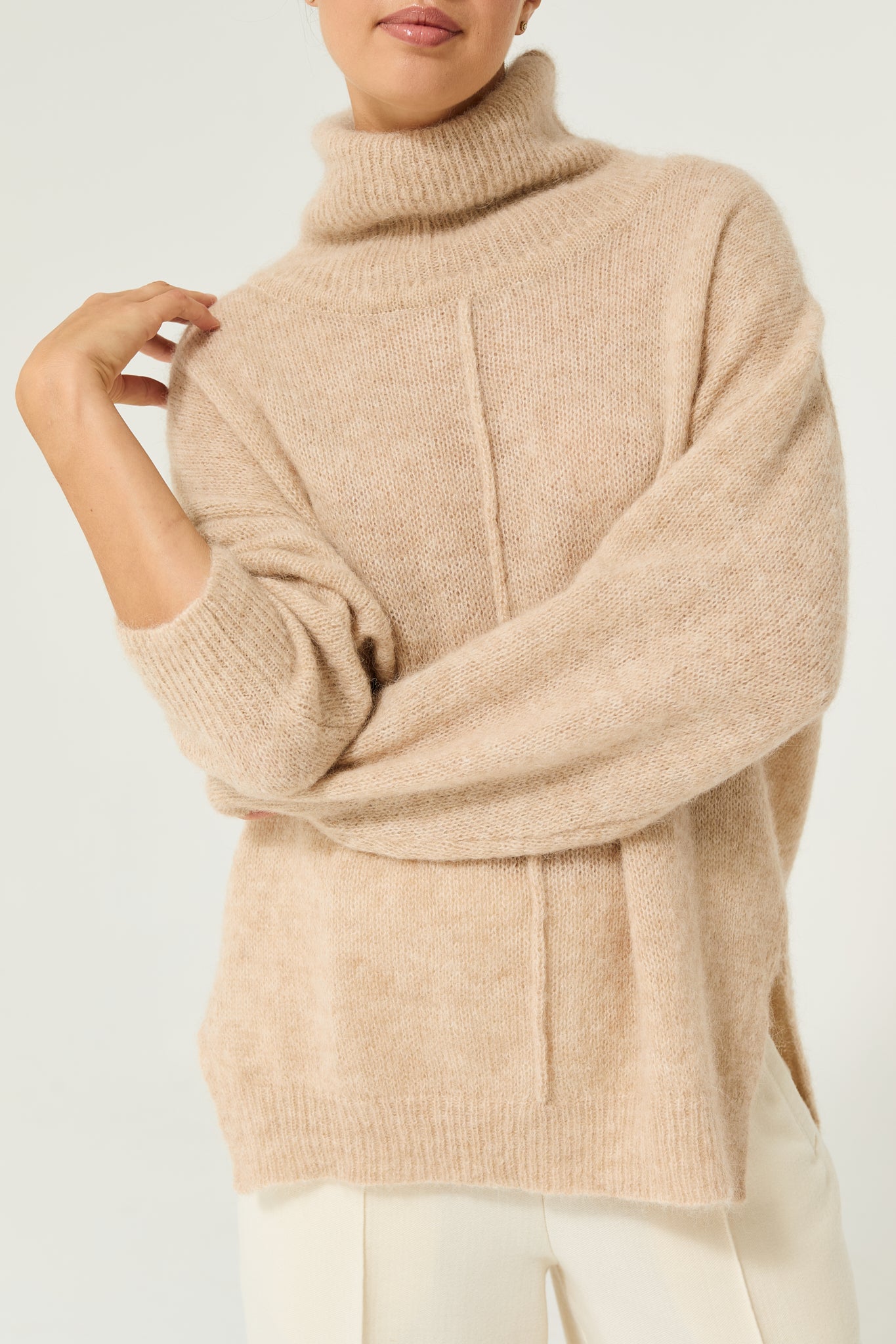 Altus Turtleneck Sweater in Sand