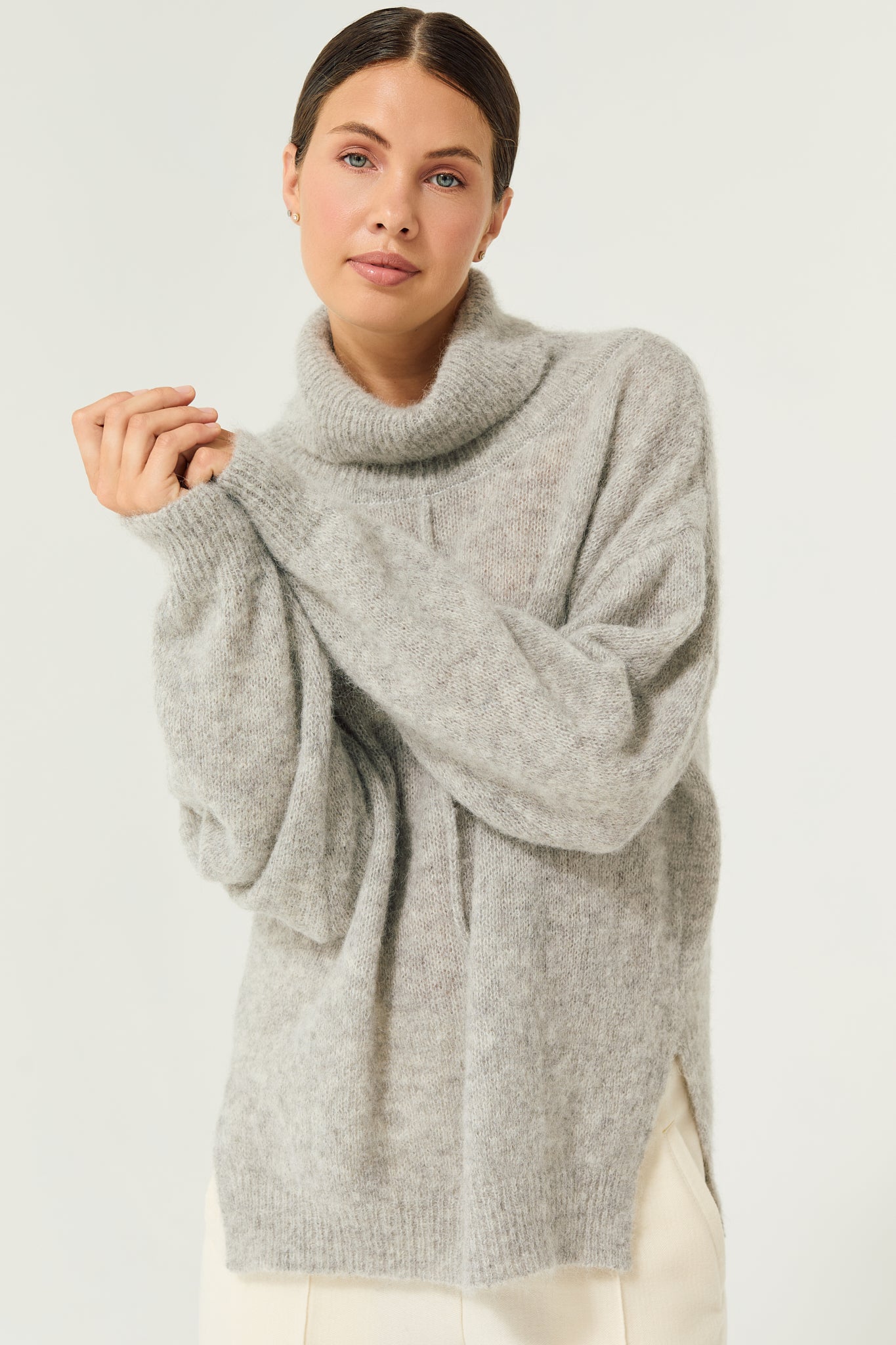 Altus Turtleneck Sweater in Grey