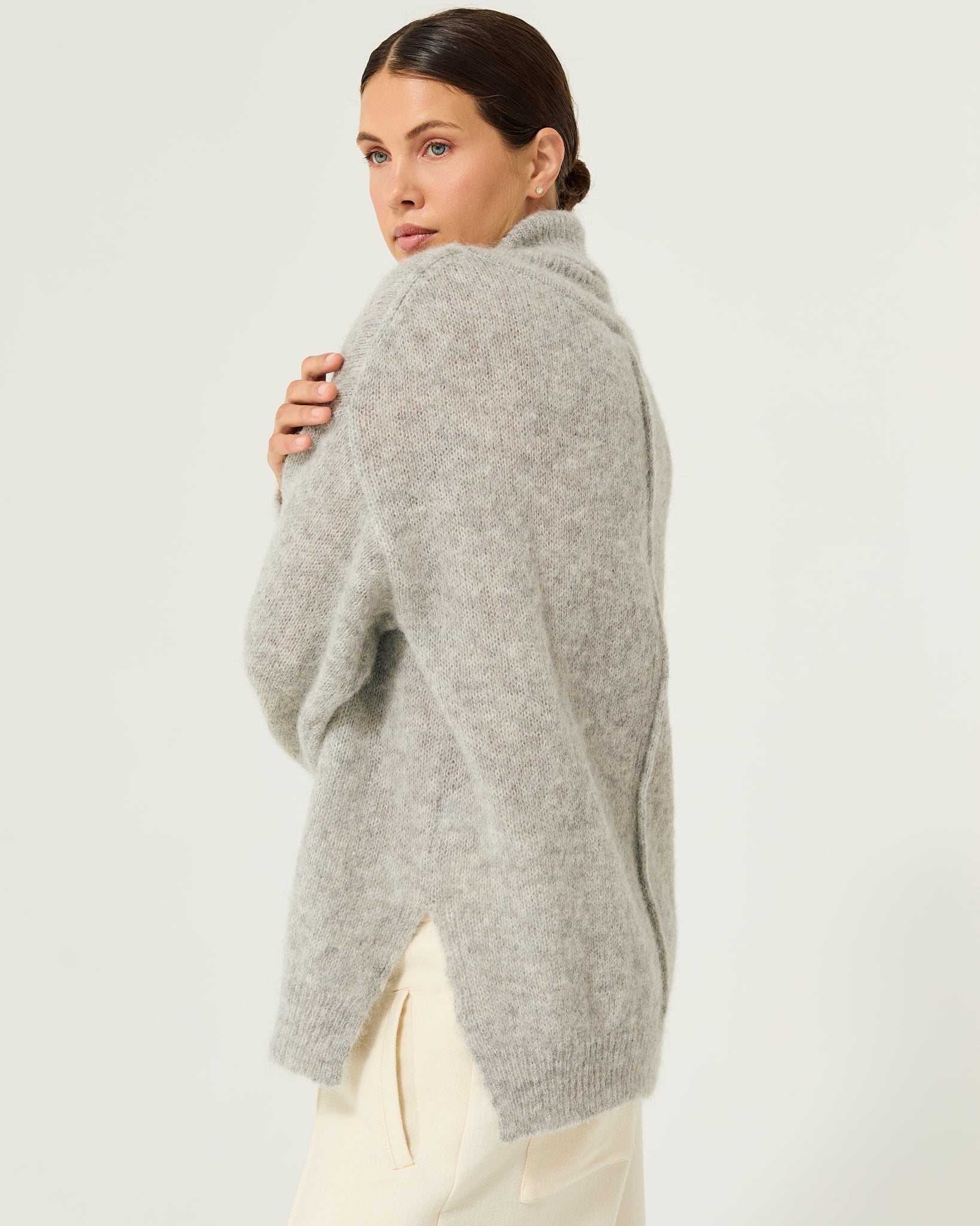 Altus Turtleneck Sweater in Grey