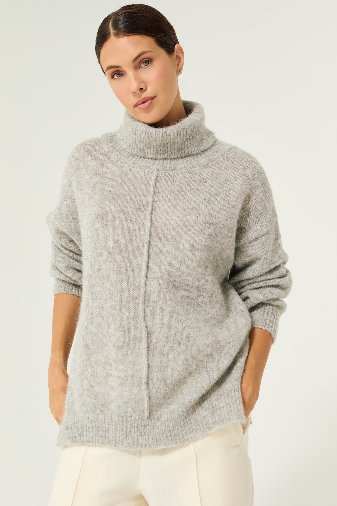 Altus Turtleneck Sweater in Grey