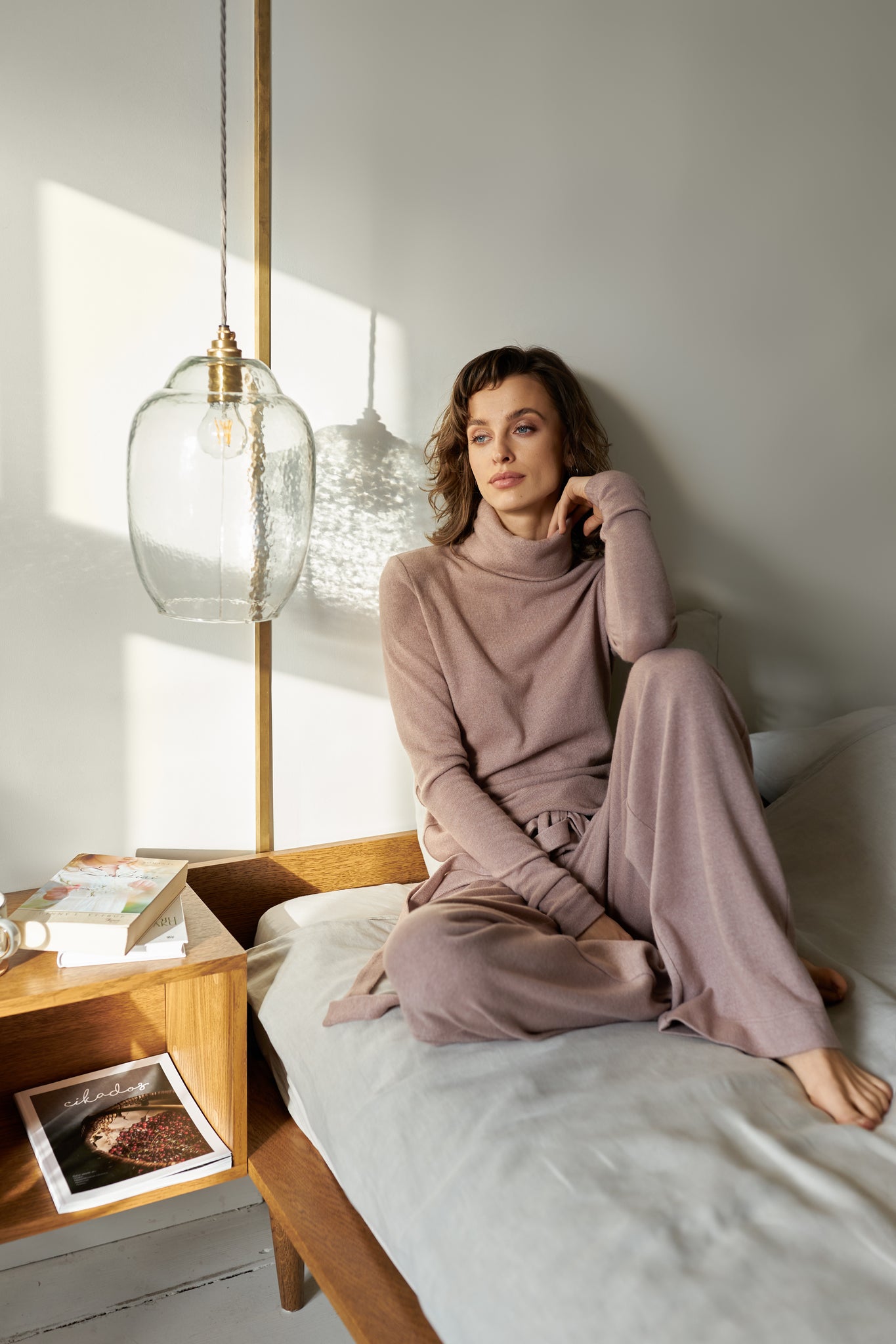 Gaudium Turtleneck Sweater in Dusty Pink