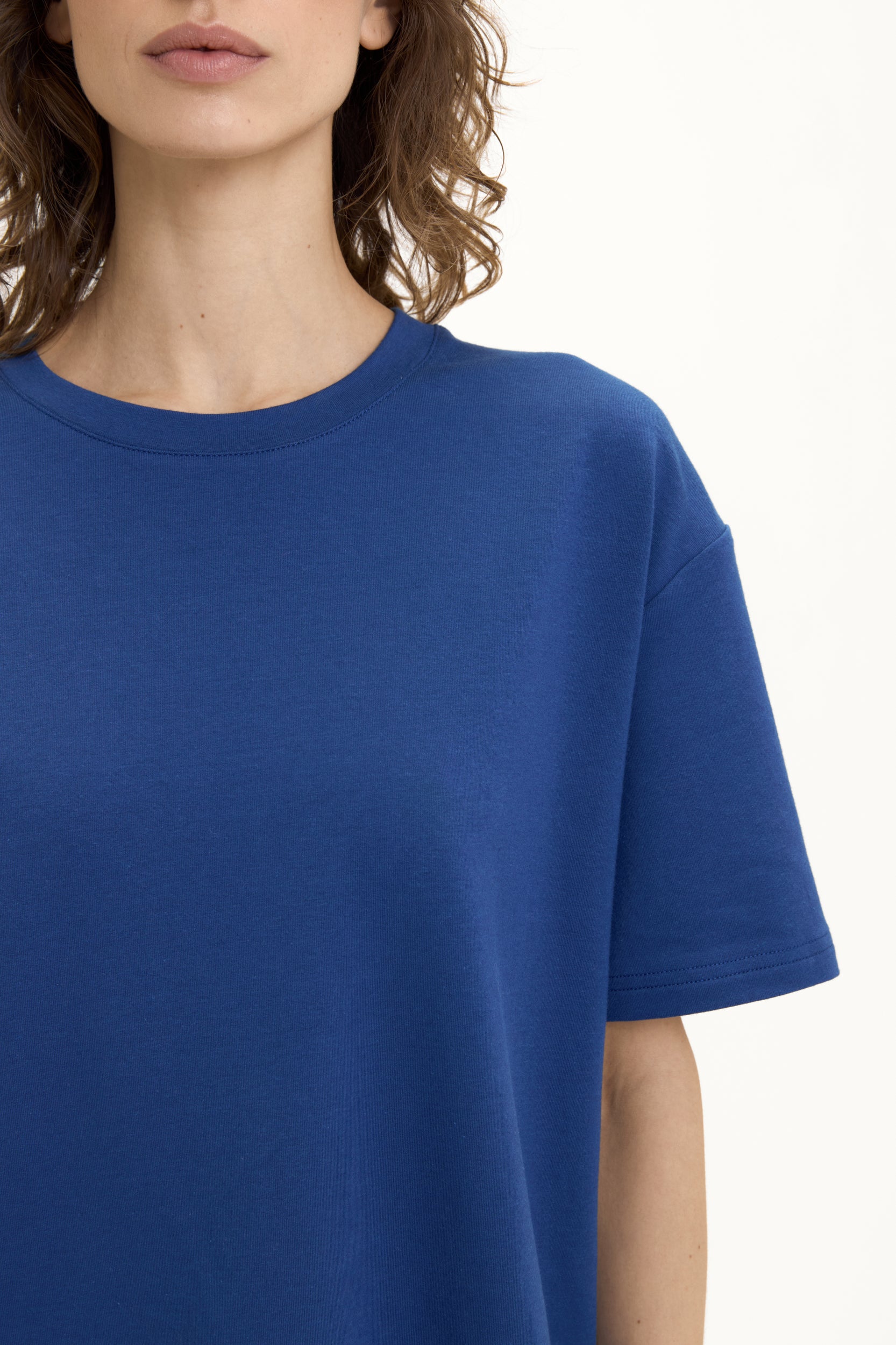 Palaidinės ir šortų duetas "Ovatio" - who'she