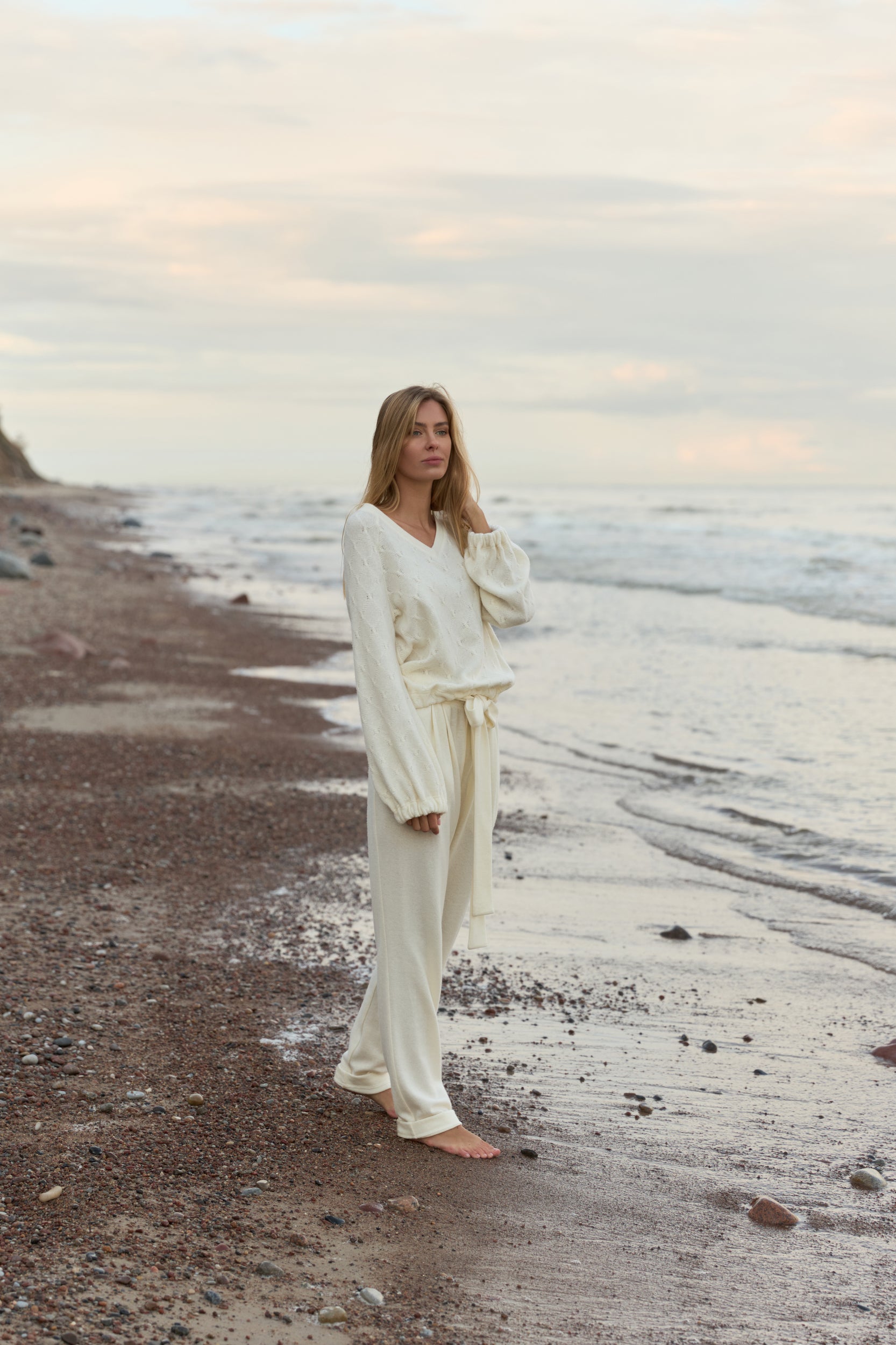 Perfectus Sweater in Ivory White
