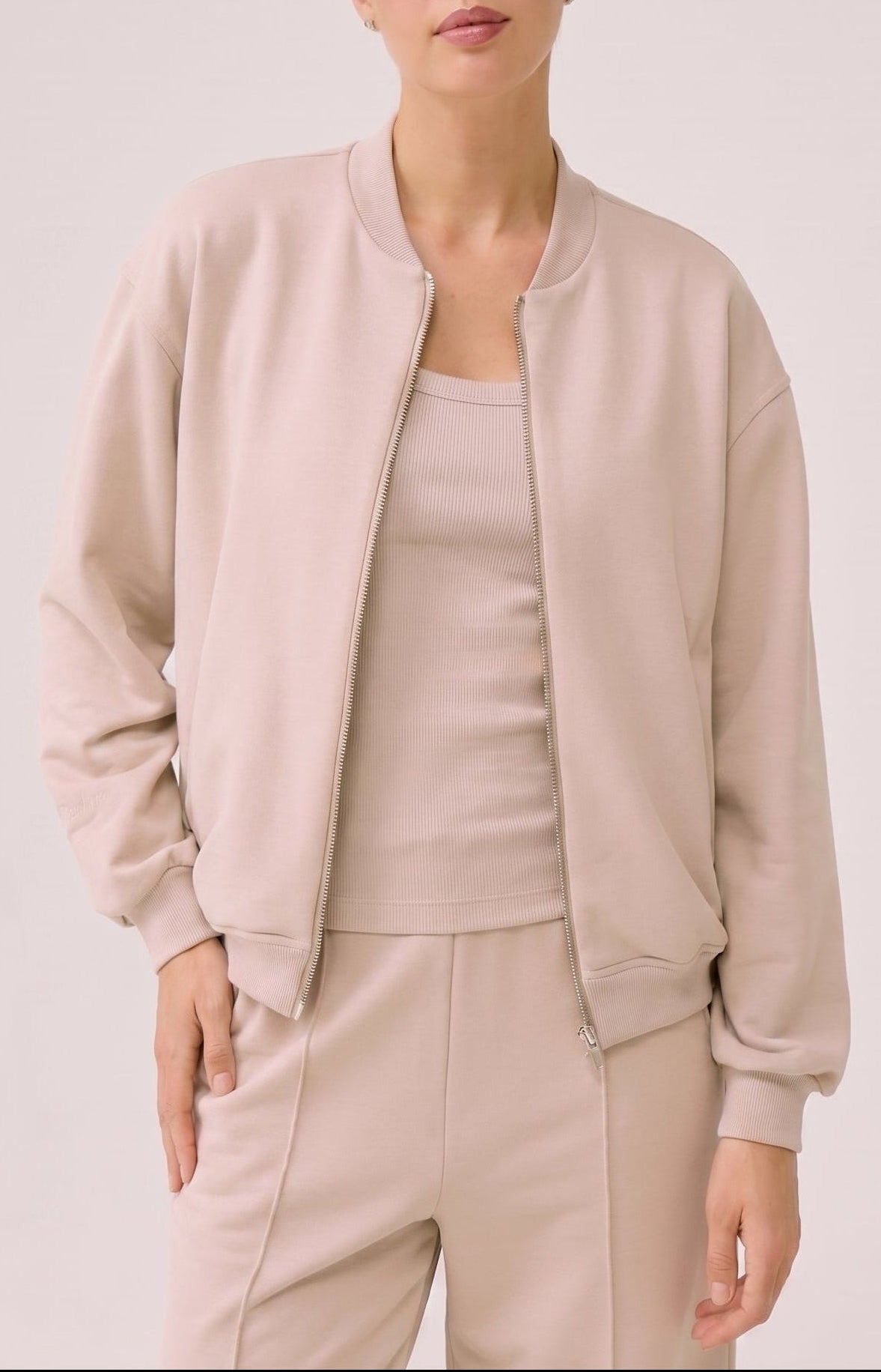 Solum Bomber jacket without collar in Creamy