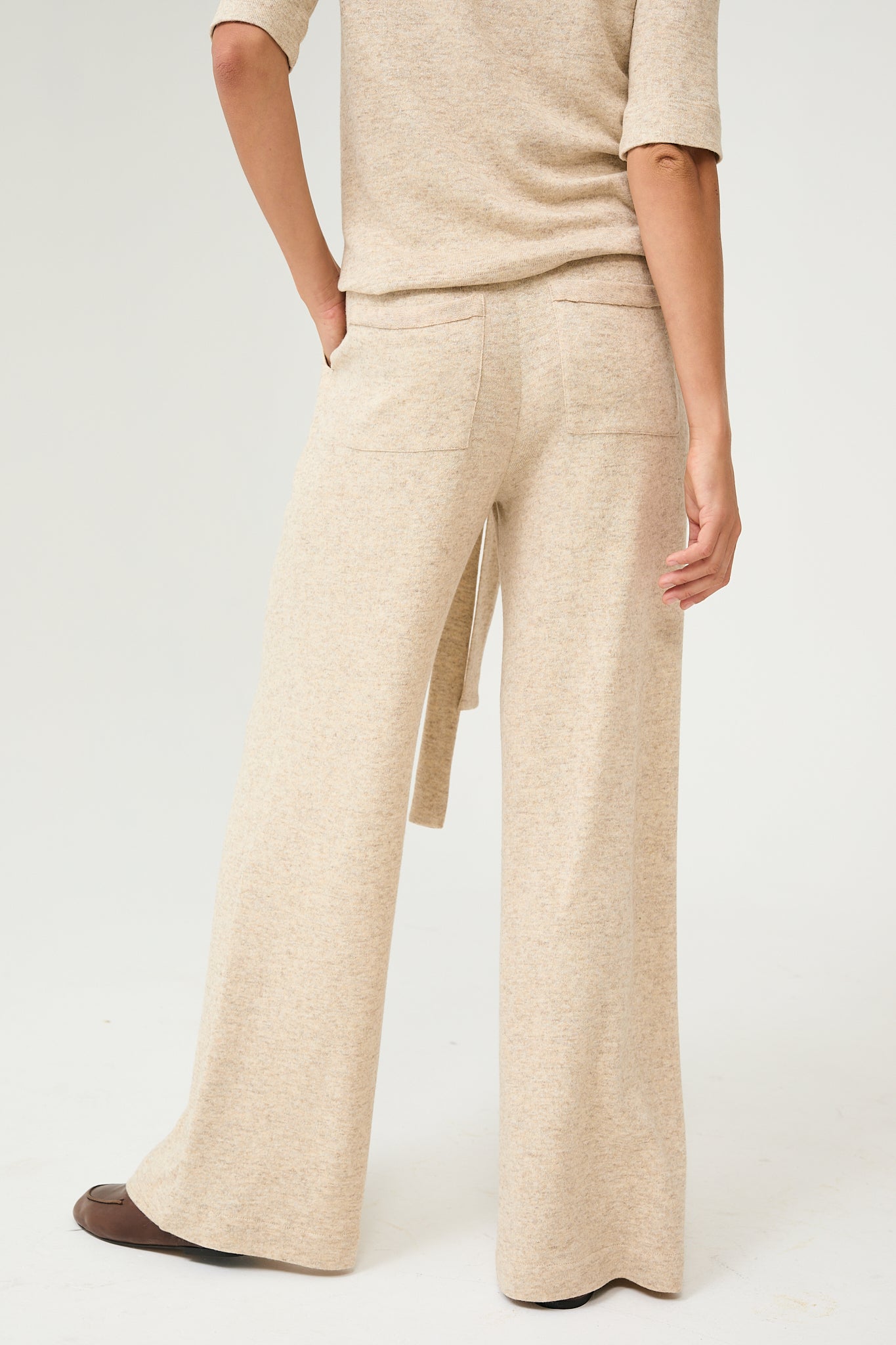 Knitted Set in Sand
