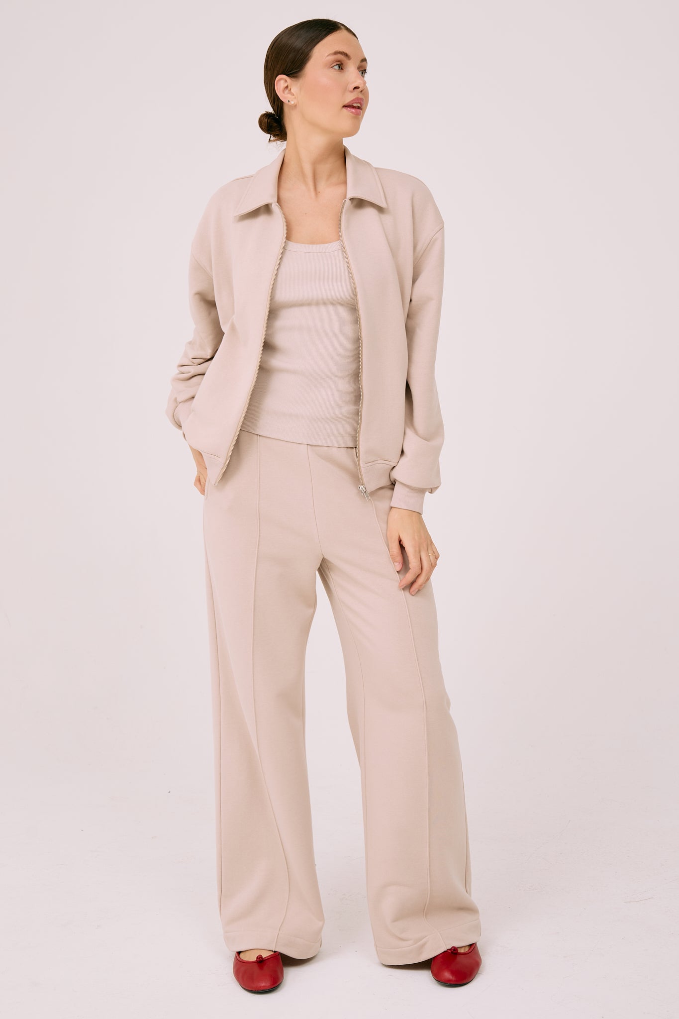 Otium Sweatpants in Creamy