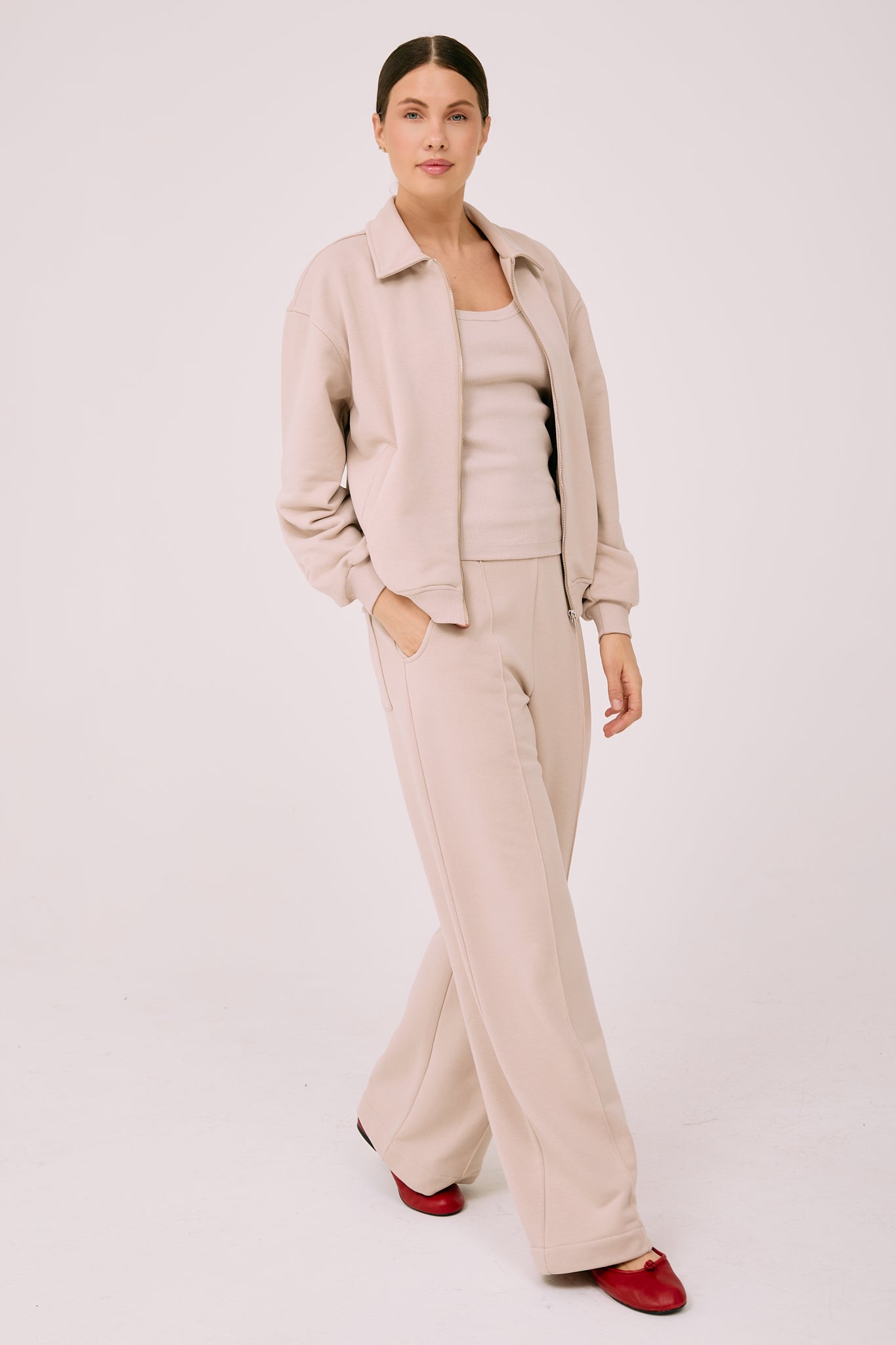 Otium Sweatpants in Creamy
