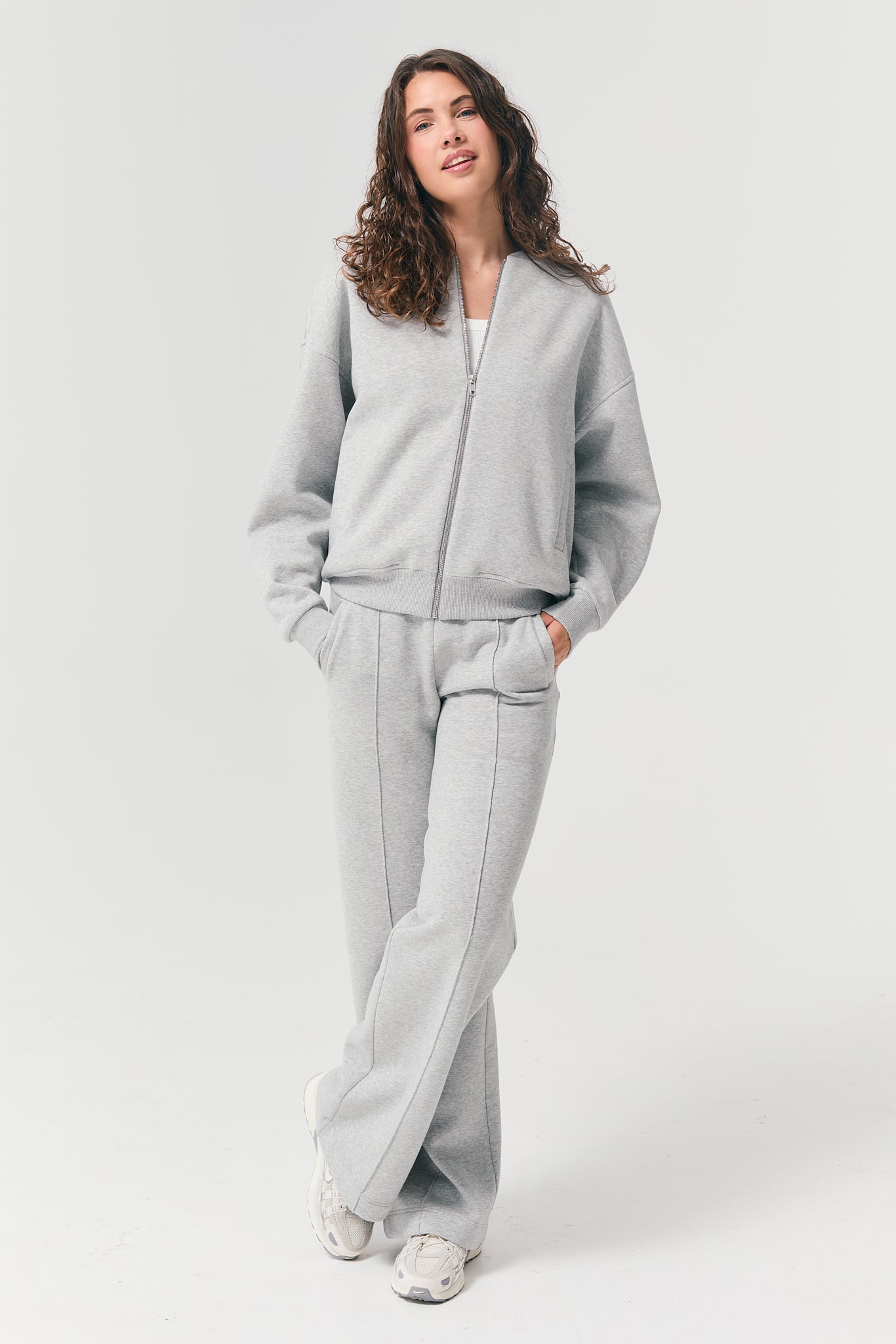 Luna Sweatpants in Grey