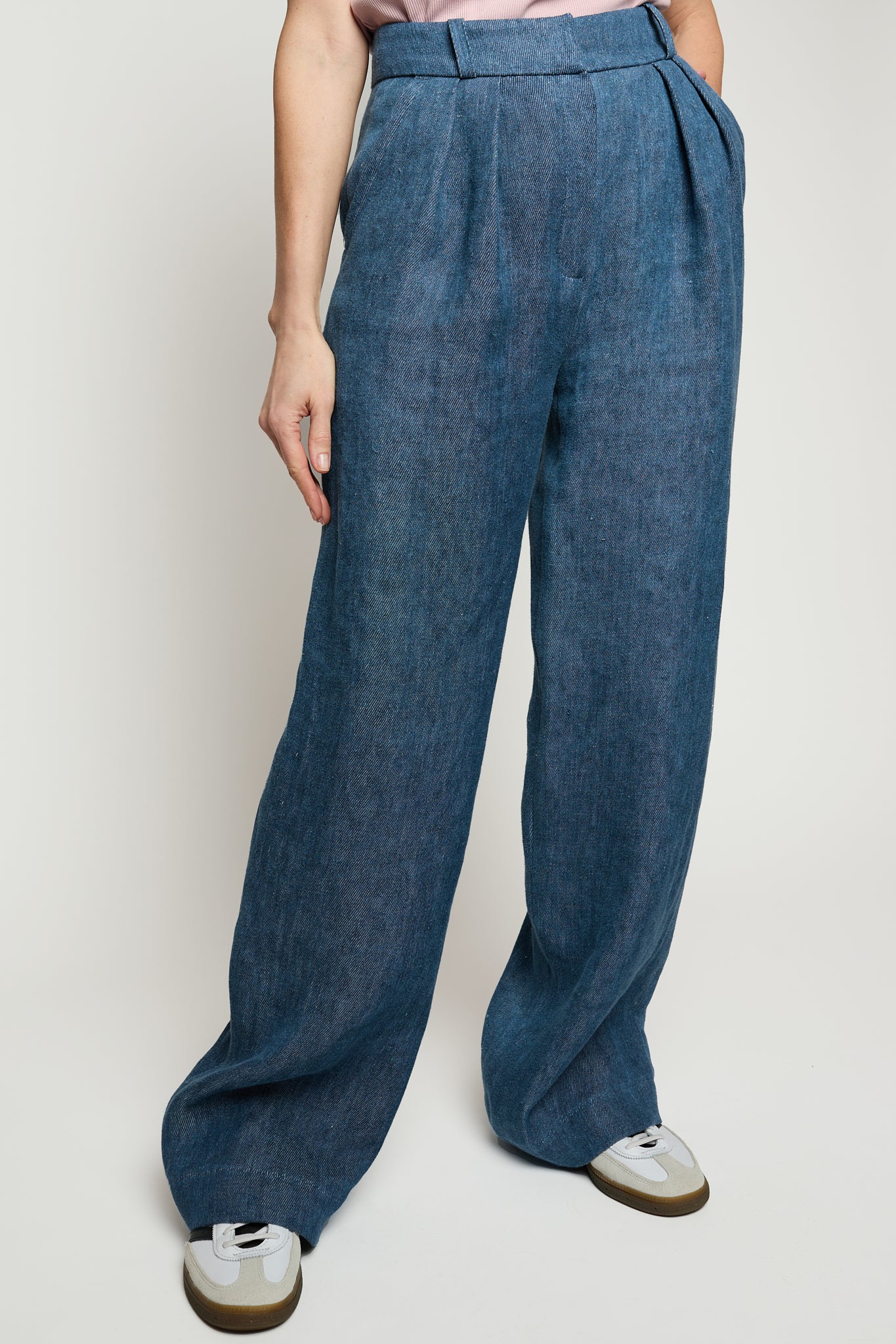 Denora Pants in Blue