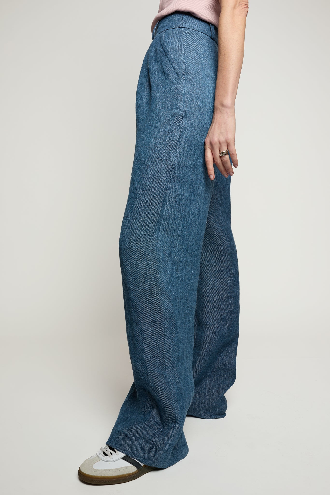 Denora Pants in Blue