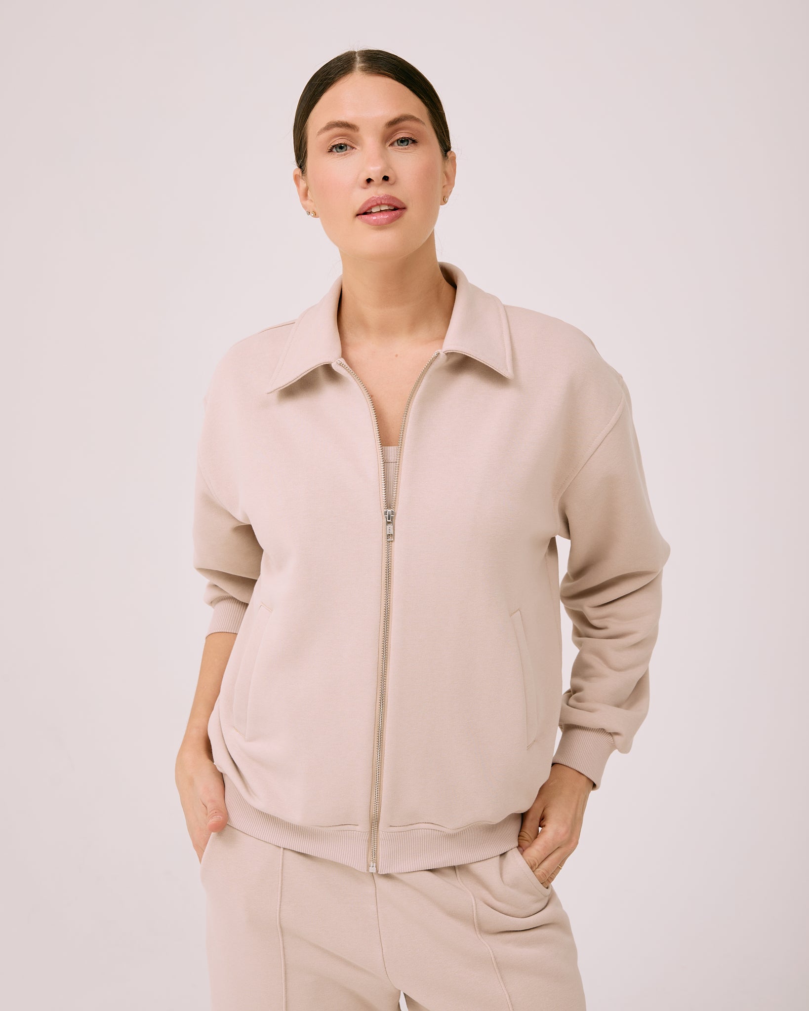 Solum Bomber jacket with collar in Creamy